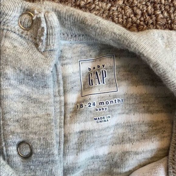 Gap toddler top size 18-24 months​​ - Picture 3 of 5